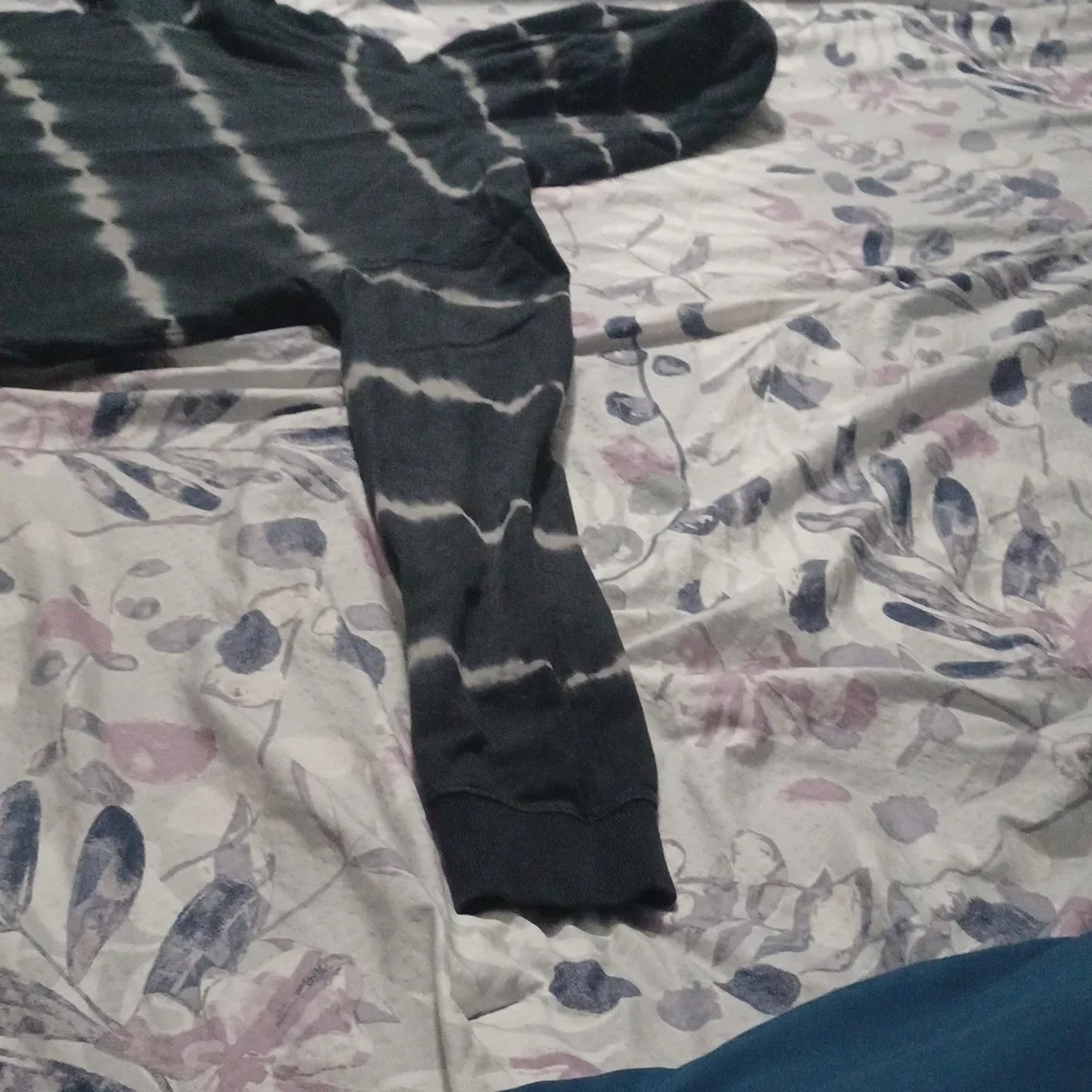 - - Men's hoodies - Picture 6 of 7
